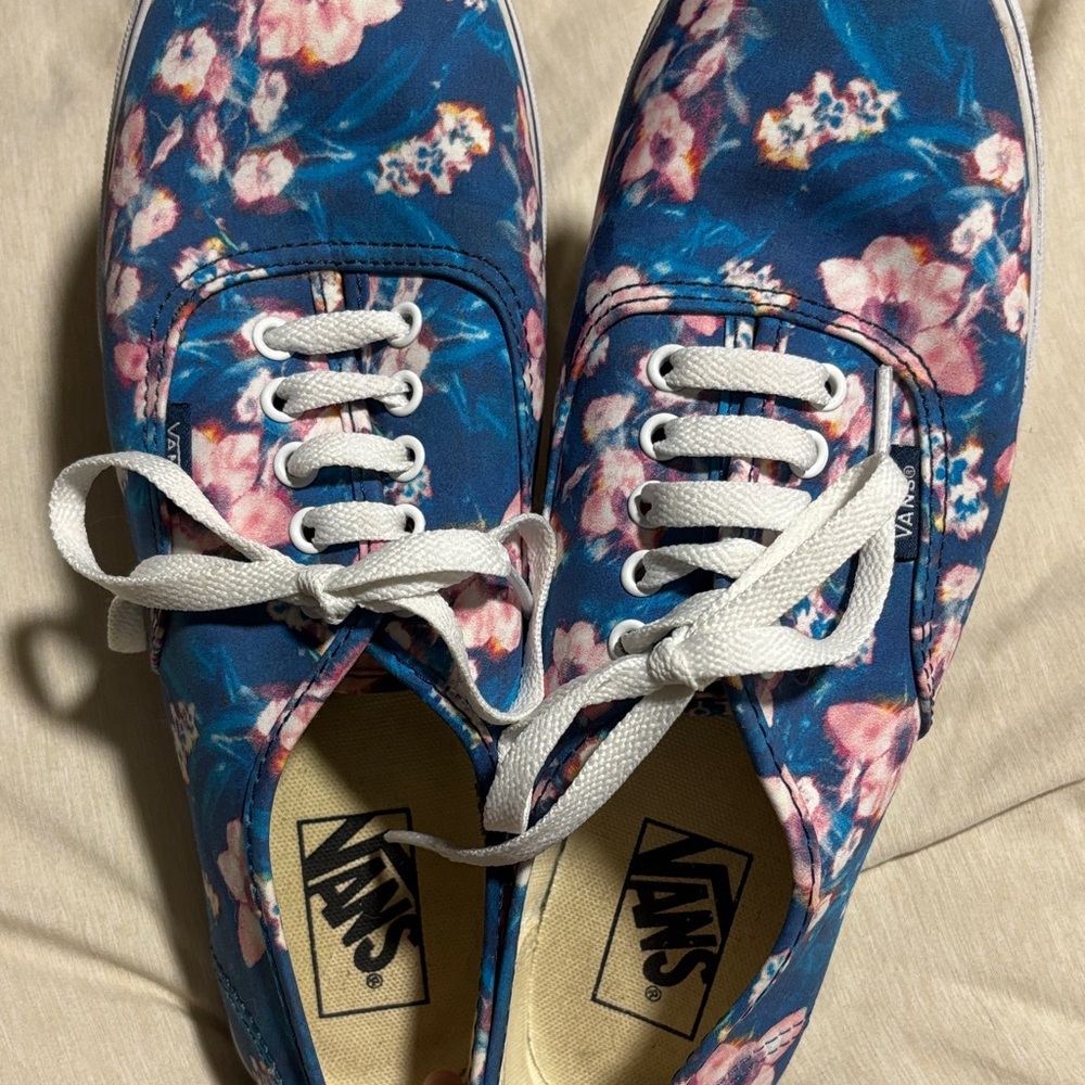 Vans Women's Size 9.5 Floral Blue Sneakers